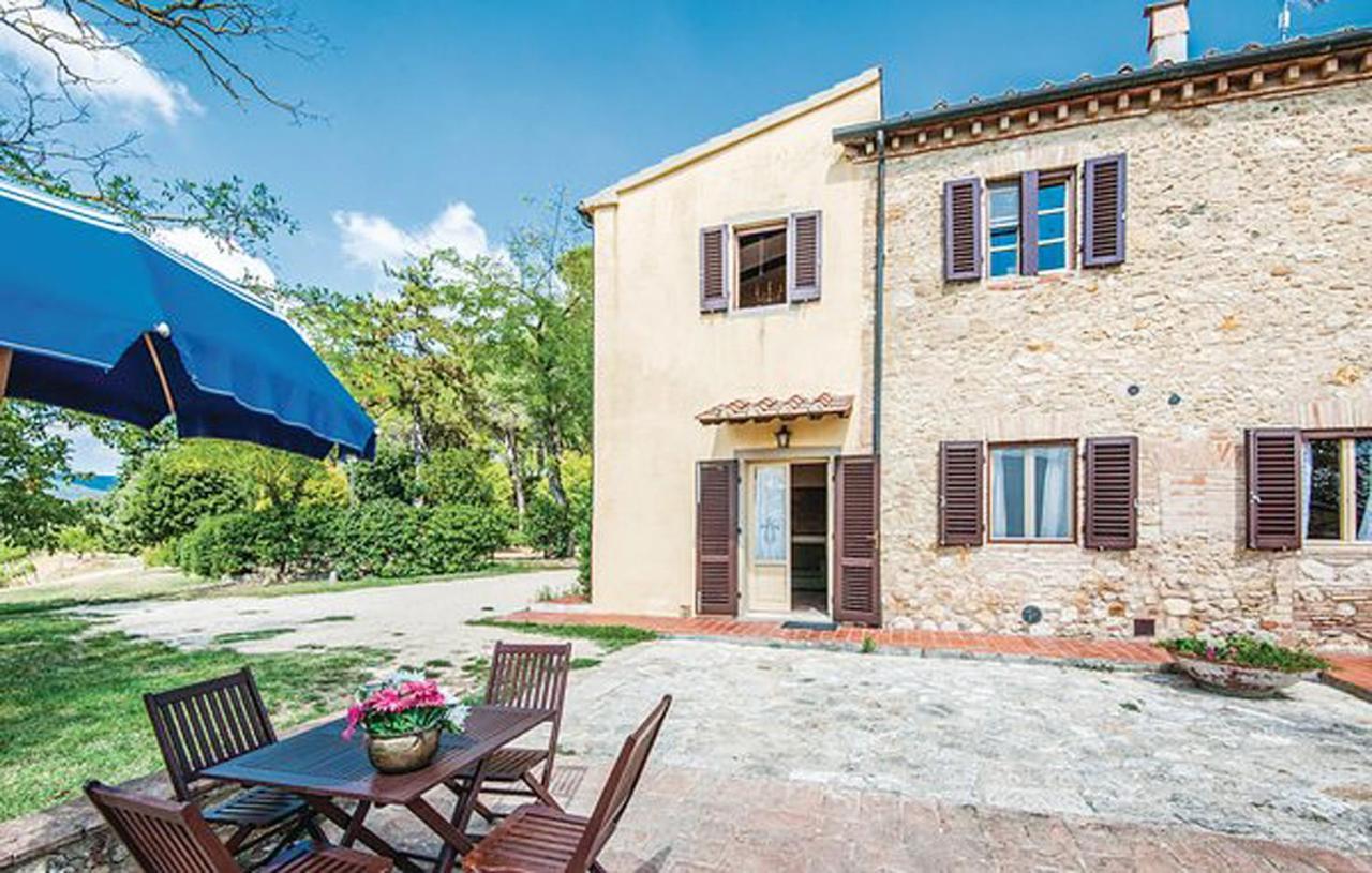 Agriturismo Fattoria Il Piano - Appartamento Aia - Сан-Джиминьяно Экстерьер фото